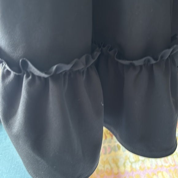 Black relaxed no collar open front blazer - Picture 4 of 7